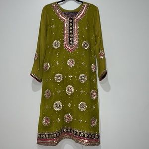 Pakistani Fancy 3pc Shalwaar Kameez